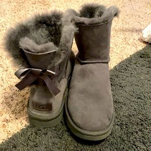 Women’s UGG Mini Bailey Bow II boots